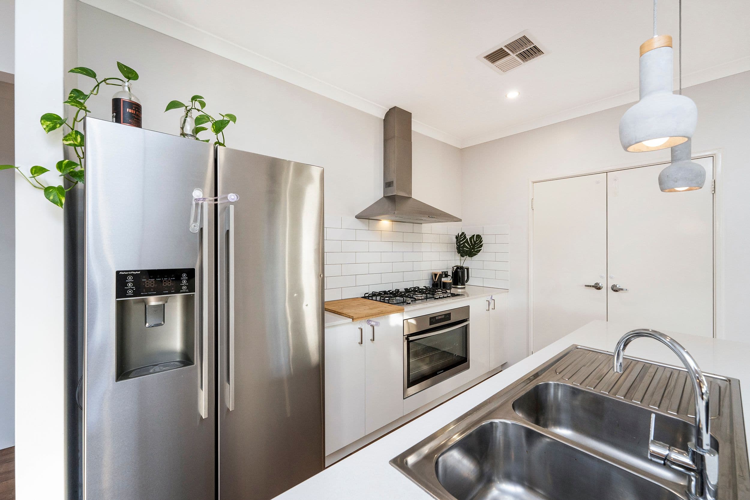 57 Huntington Avenue, Wellard WA 6170, Wellard - Thumbnail 4