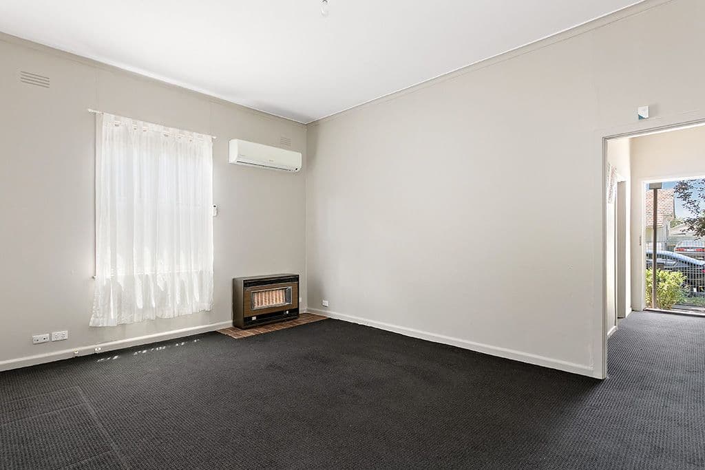 6 Elphinstone Street, West Footscray VIC 3012, West Footscray - Thumbnail 2