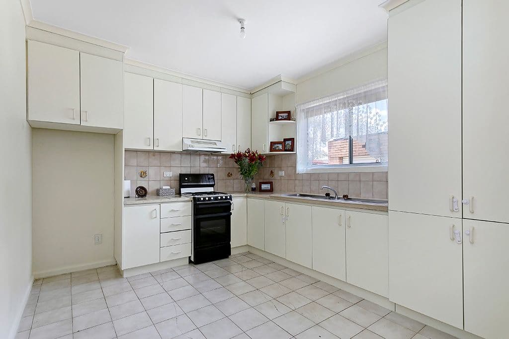 6 Elphinstone Street, West Footscray VIC 3012, West Footscray - Thumbnail 4