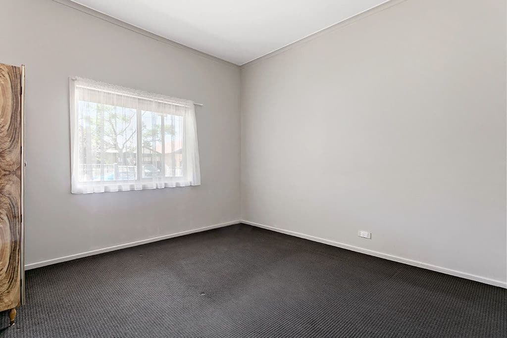 6 Elphinstone Street, West Footscray VIC 3012, West Footscray - Thumbnail 5