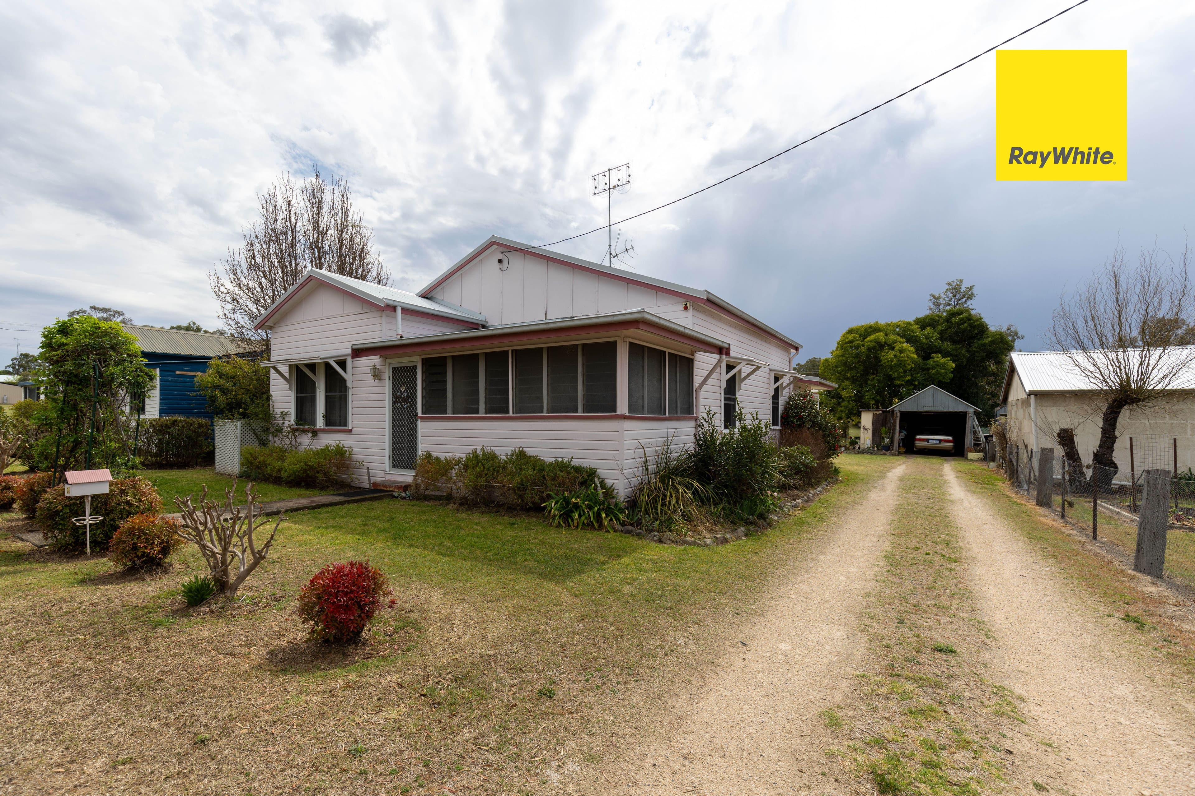24 Frazer Street, Ashford NSW 2361, Ashford - Thumbnail 3