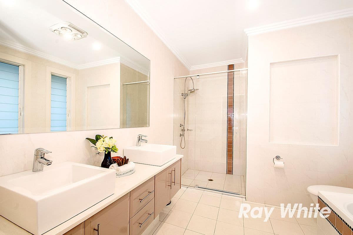 7 Chepstow Drive, Castle Hill - Thumbnail 8