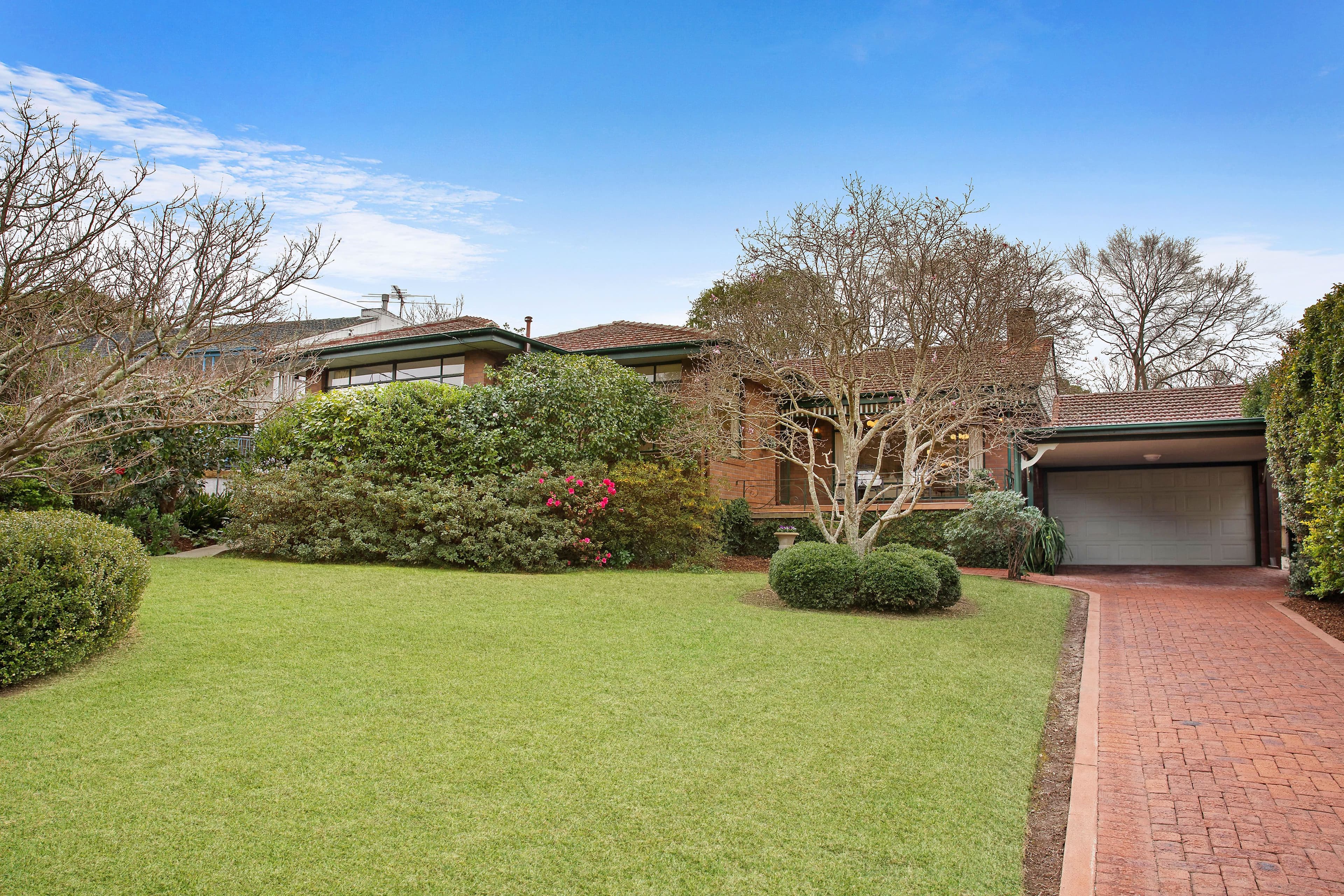 2A Laurence Avenue, Turramurra NSW 2074, Turramurra - Image 1