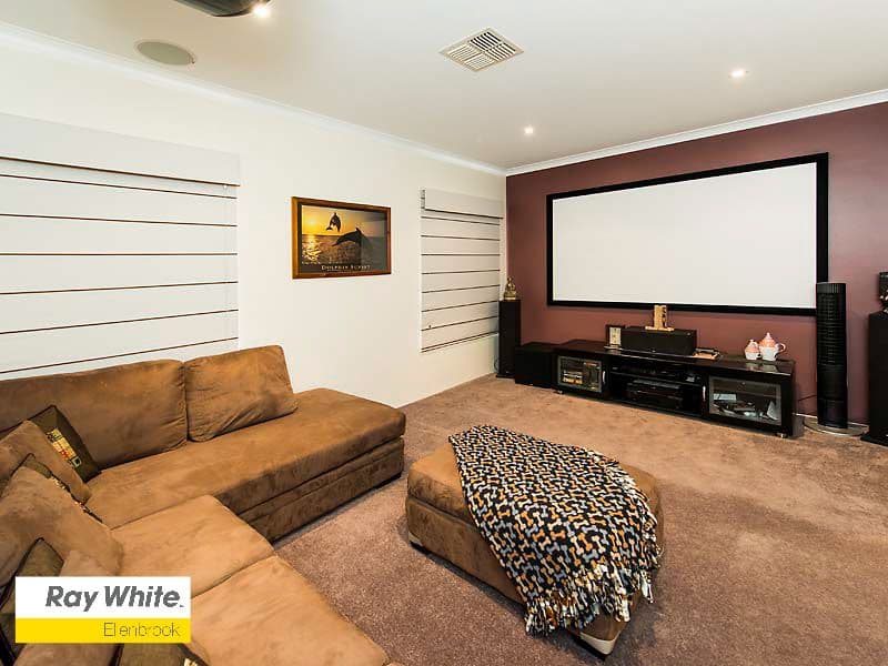 21 Oakhill Heights, Ellenbrook WA 6069, Ellenbrook - Thumbnail 3
