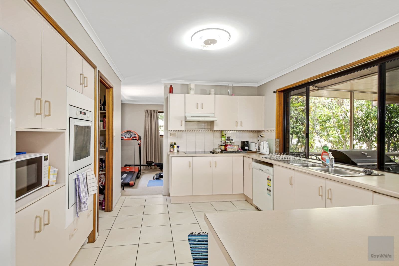 11 Sandalwood Drive, Lammermoor QLD 4703, Lammermoor - Thumbnail 7