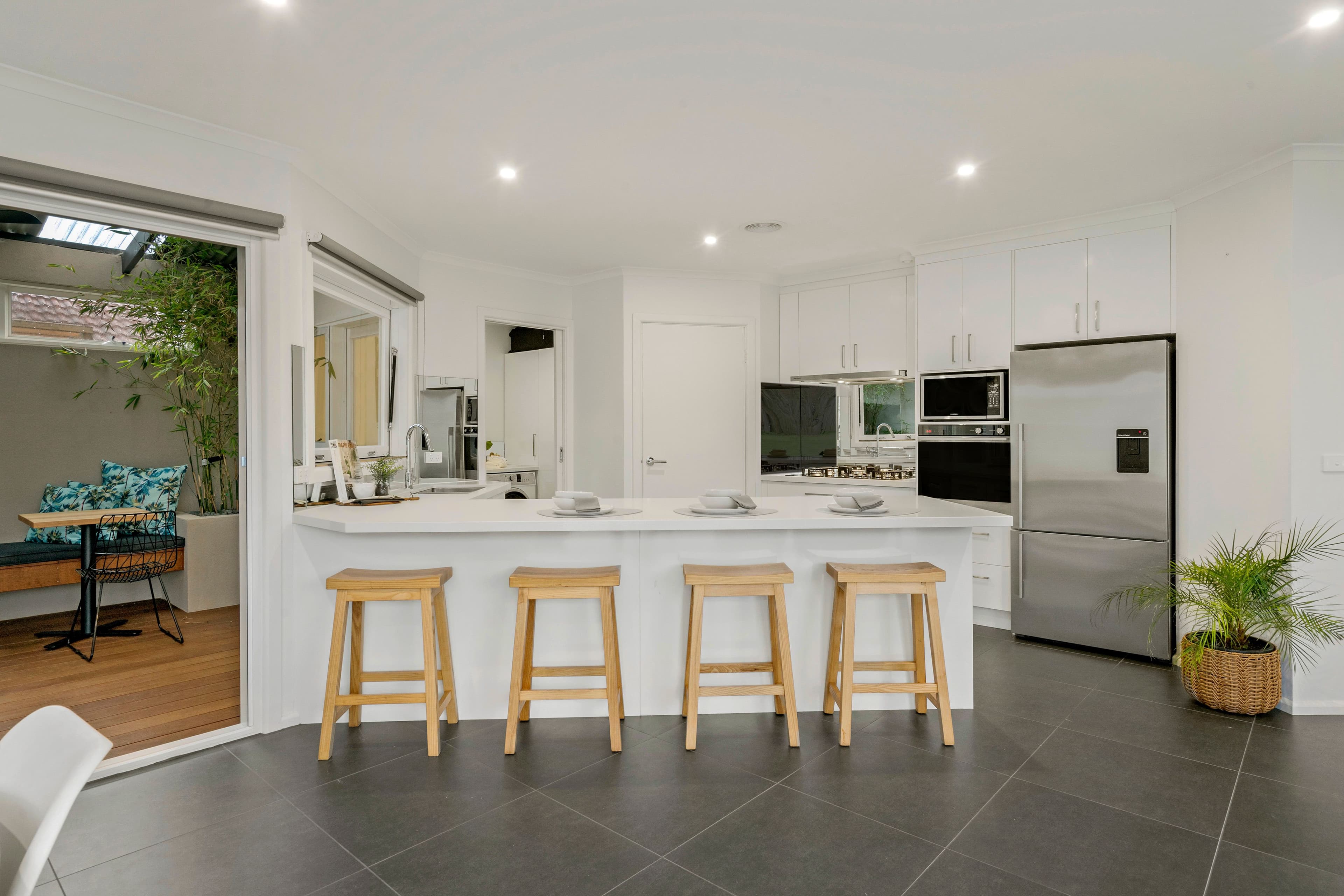 247 Heatherhill Road, Frankston VIC 3199, Frankston - Thumbnail 4