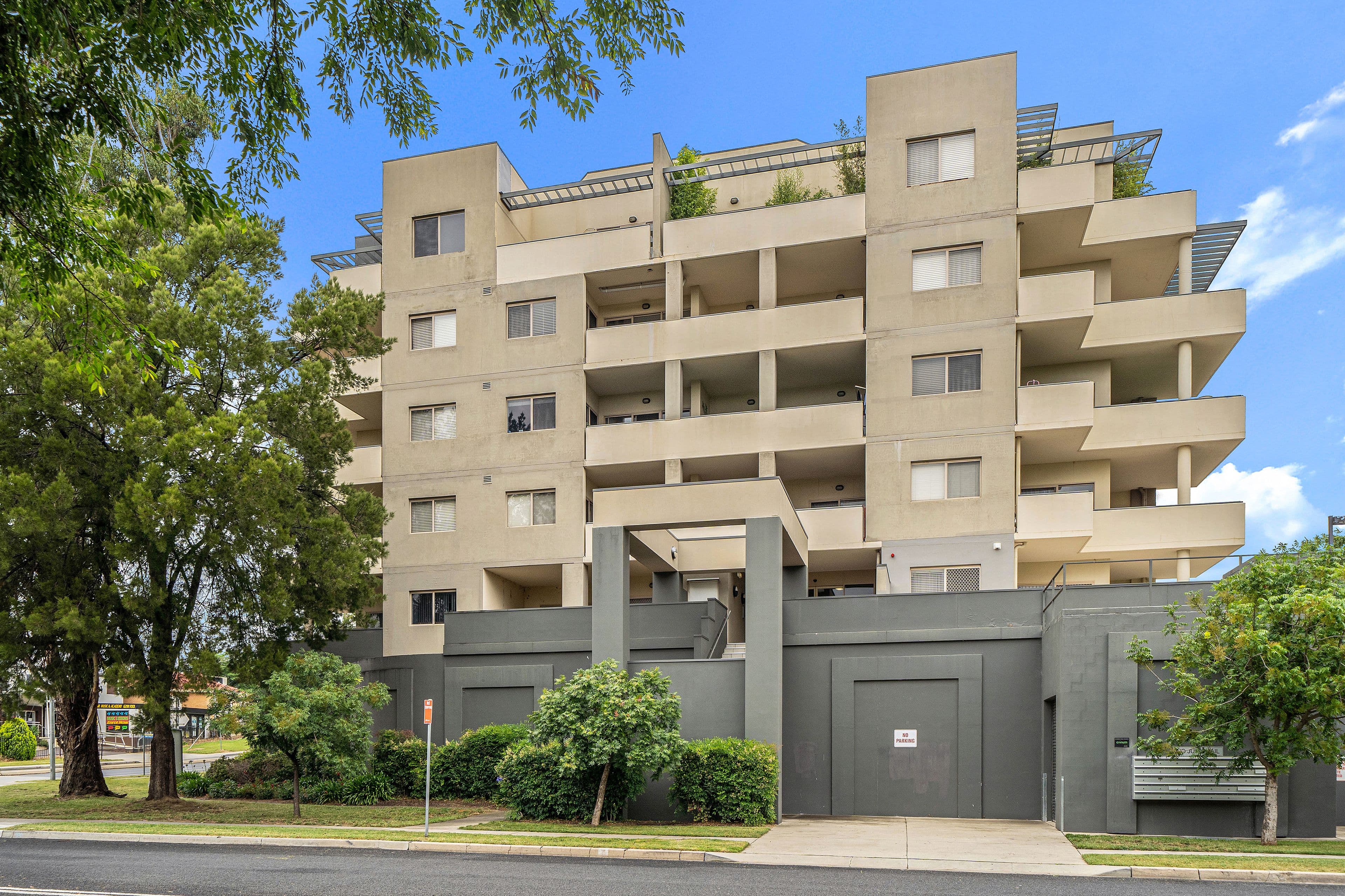 12 Waniassa Street, Queanbeyan East NSW 2620, Queanbeyan East - Image 1