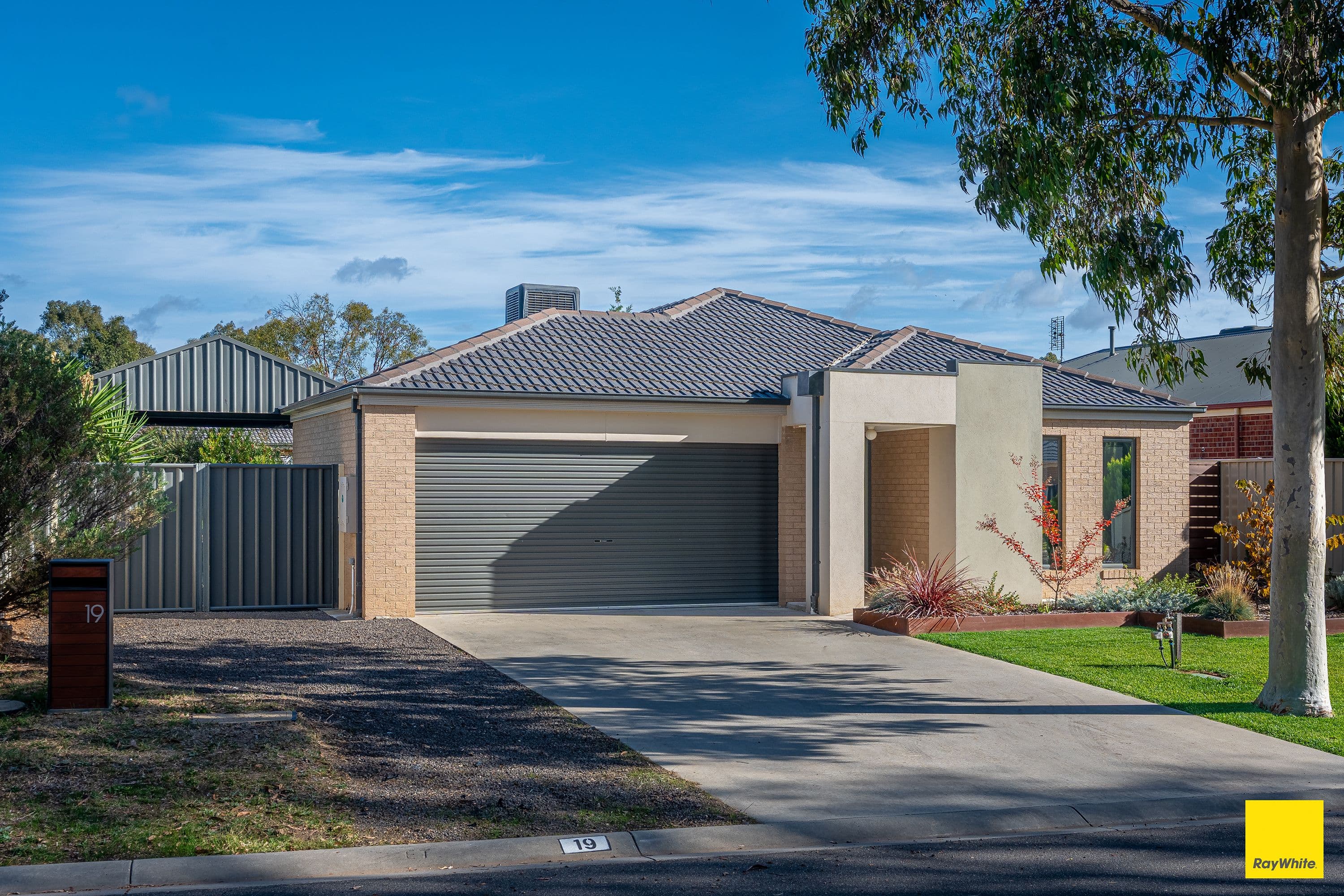 19 Elandra Drive, Ascot VIC 3551, Ascot - Image 1