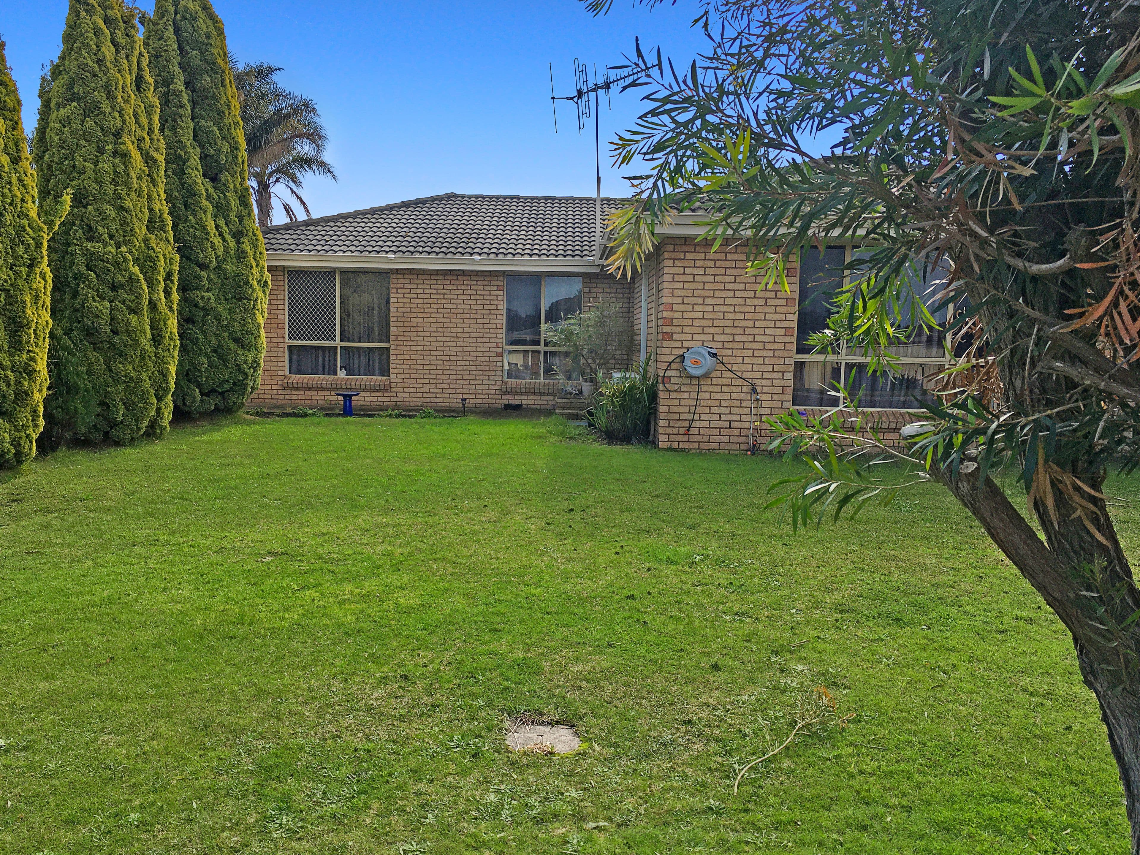 36 Sierra Crescent, Orana WA 6330, Orana - Thumbnail 2