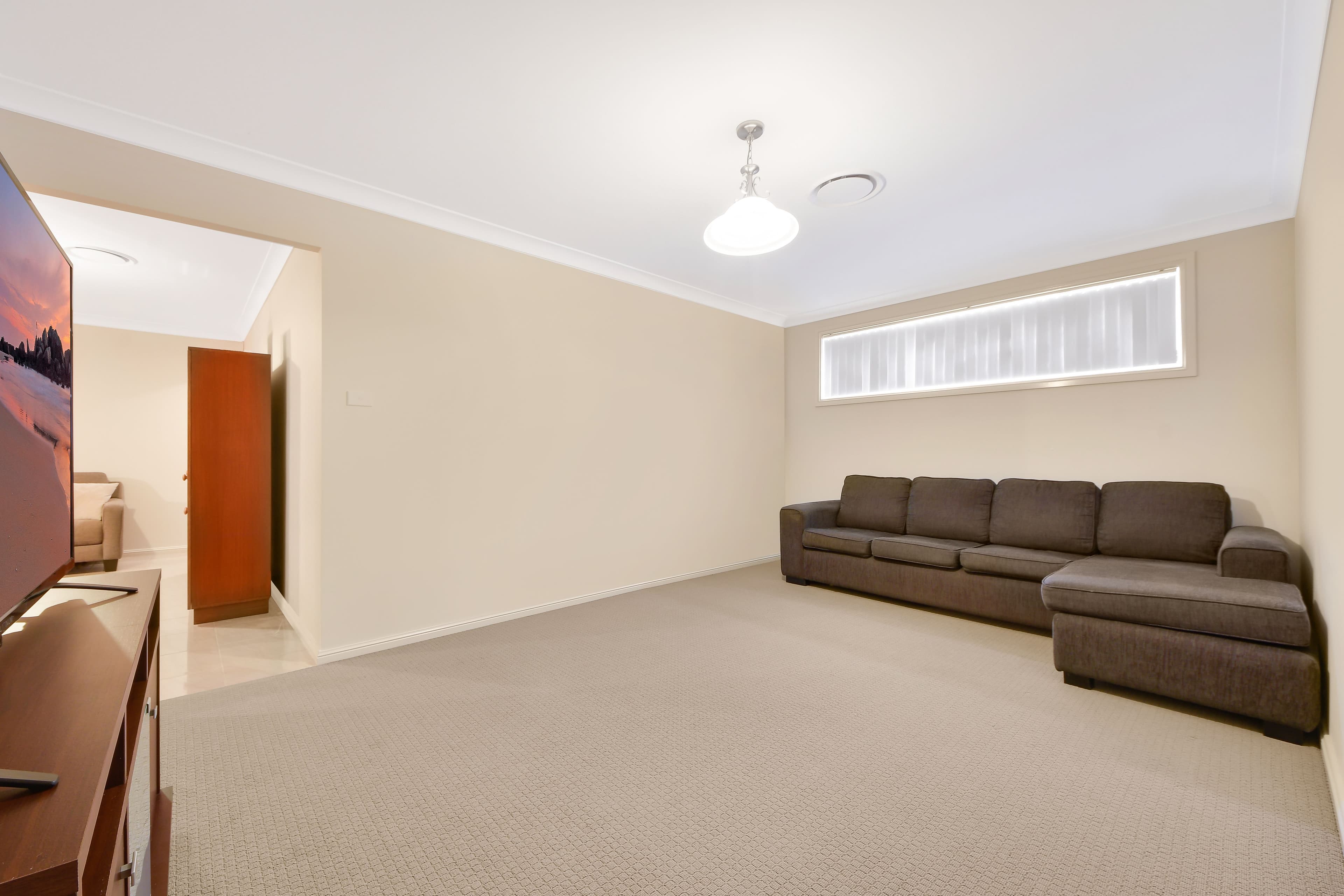 11 Caley Way, Mount Annan - Thumbnail 3