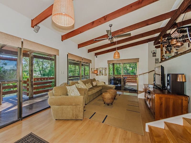 8 Unley Place, ROBINA QLD 4226, Robina - Thumbnail 5