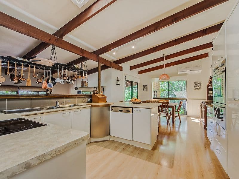 8 Unley Place, ROBINA QLD 4226, Robina - Thumbnail 8