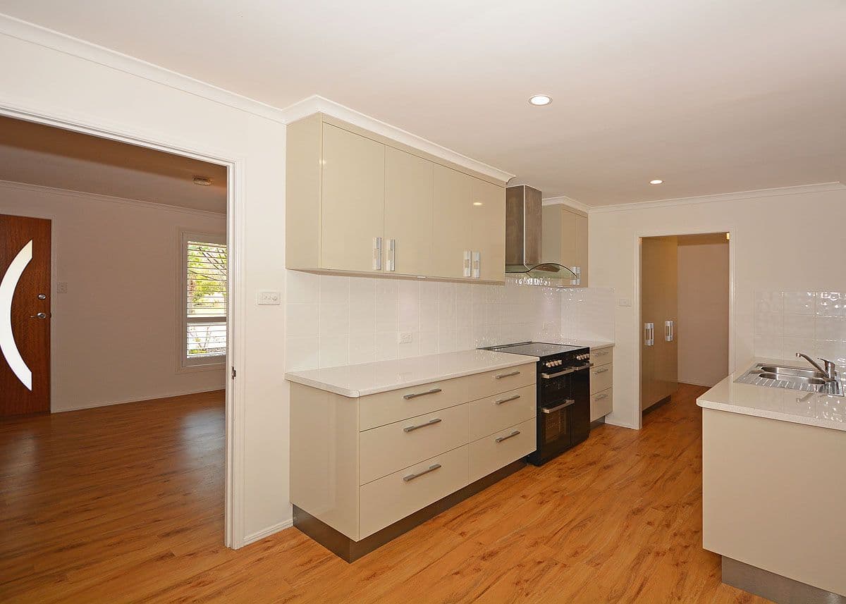 7 Whimbrel Grove, Eli Waters QLD 4655, Eli Waters - Thumbnail 4