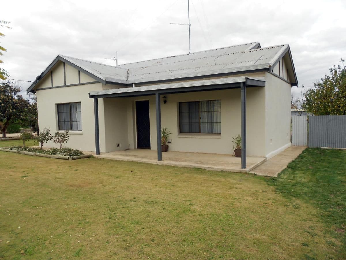 39 Milne Street, BORDERTOWN SA 5268, Bordertown - Image 1
