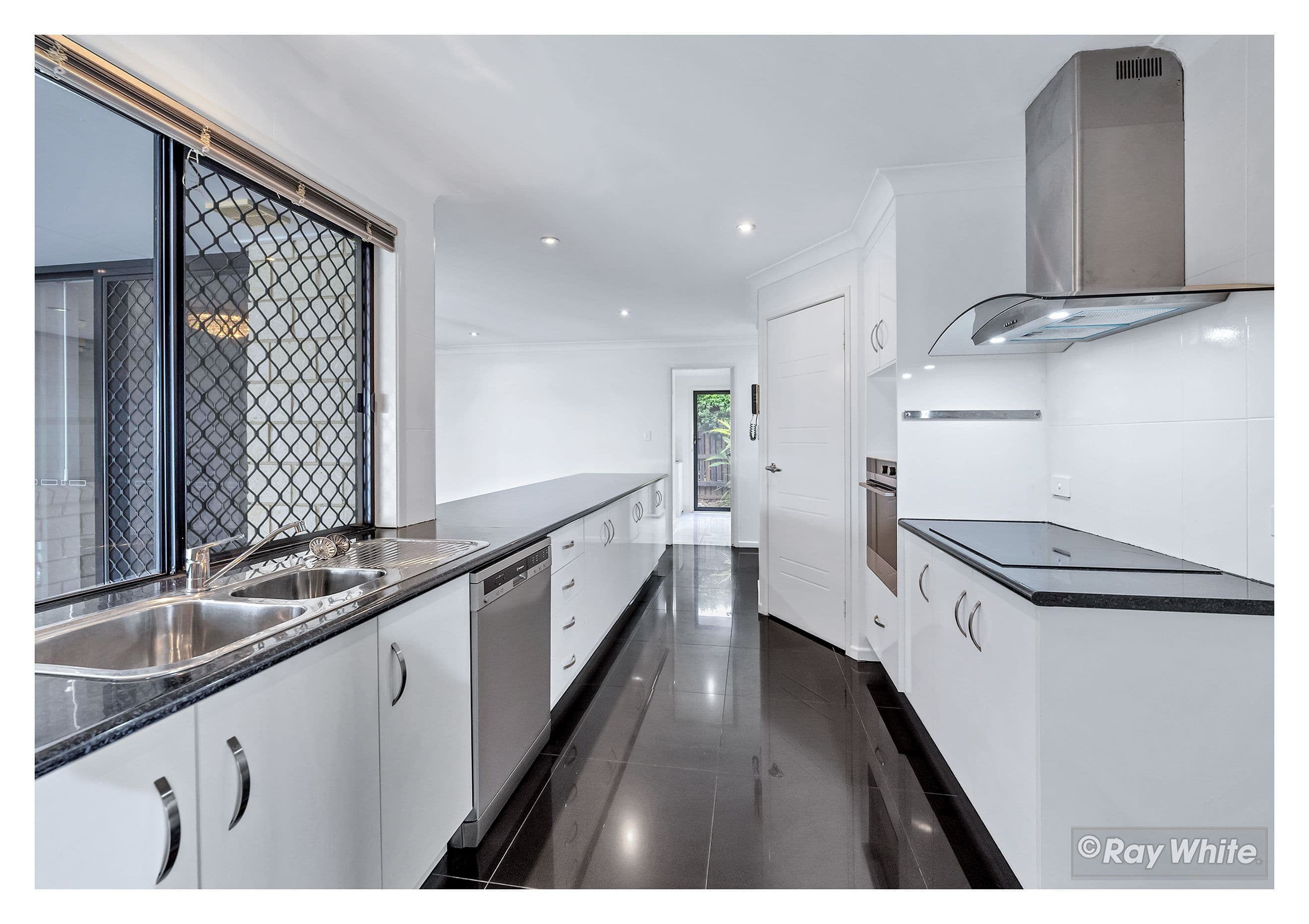 1 Wittenberg Way, Norman Gardens QLD 4701, Norman Gardens - Thumbnail 5