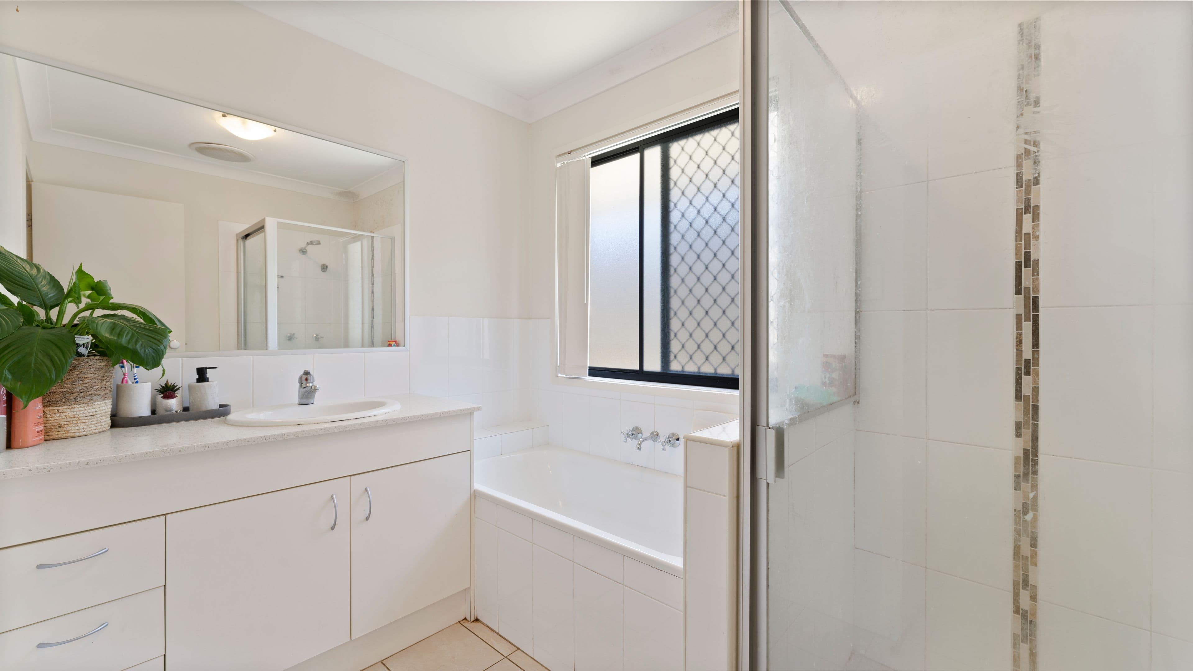 61 Rosella Street, Loganlea QLD 4131, Loganlea - Thumbnail 6