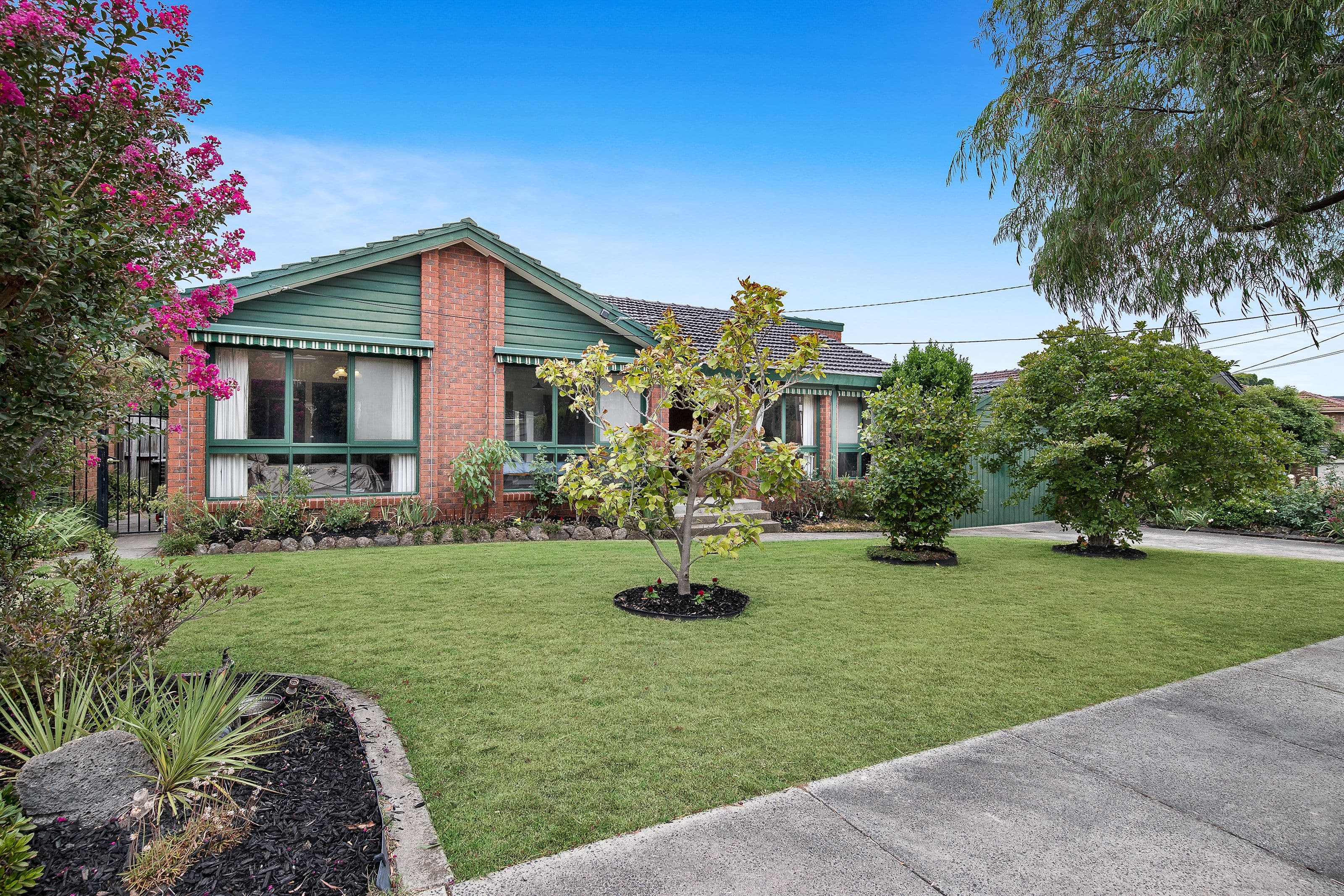 9 Baxter Court, Mount Waverley VIC 3149, Mount Waverley - Image 1