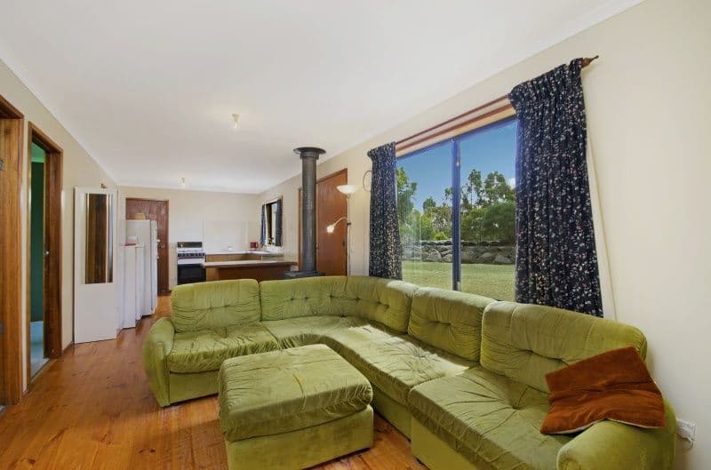 30 Donaldson Road, LETHBRIDGE VIC 3332, Lethbridge - Thumbnail 2