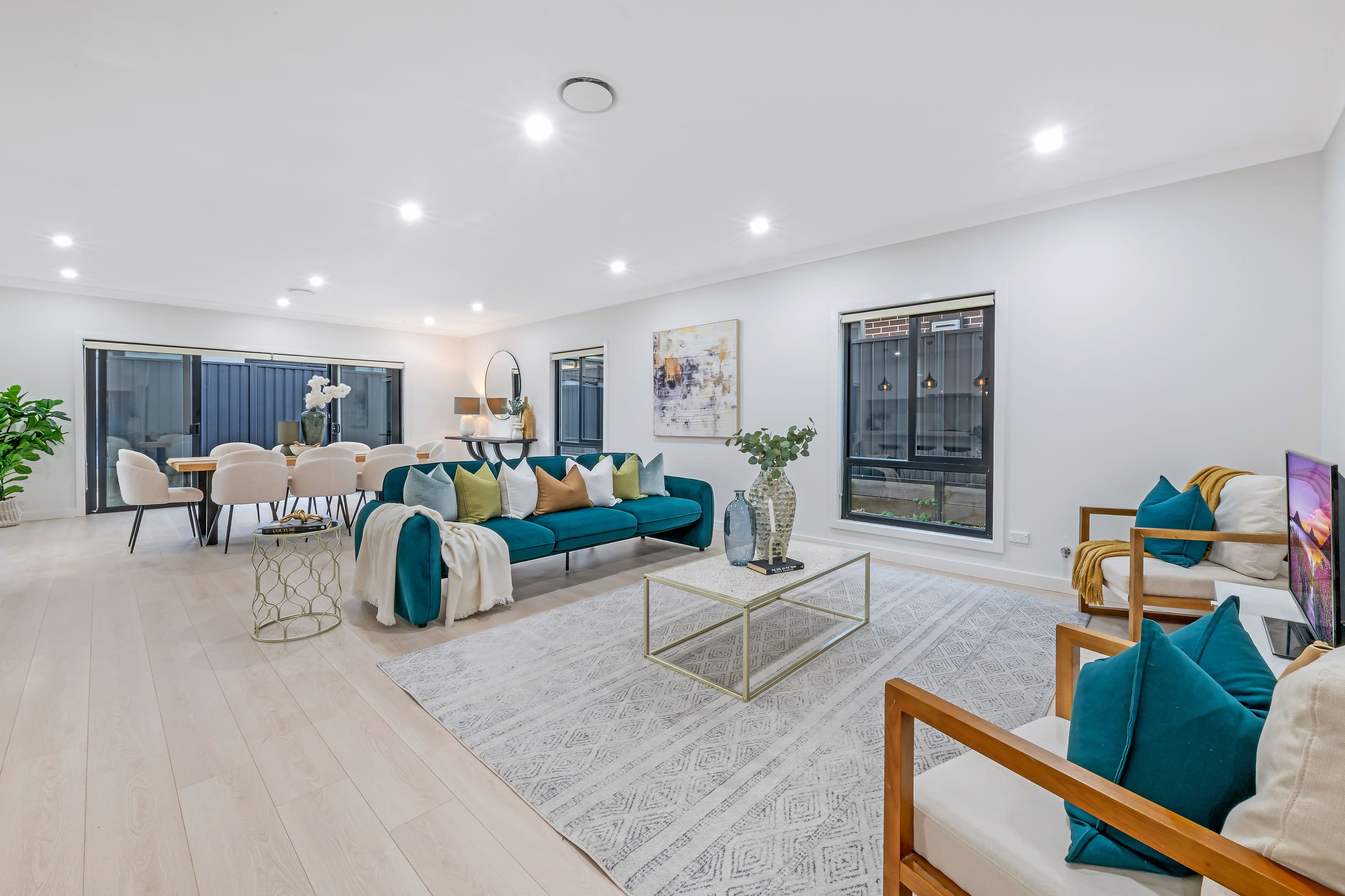 6 Gwen Street, Rouse Hill NSW 2155, Rouse Hill - Thumbnail 2
