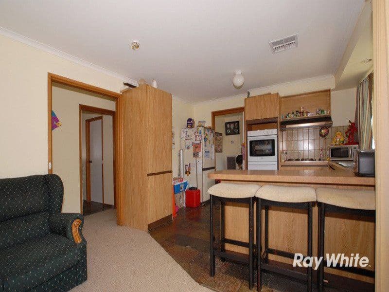 182 Monahans Road, CRANBOURNE VIC 3977, Cranbourne - Thumbnail 5