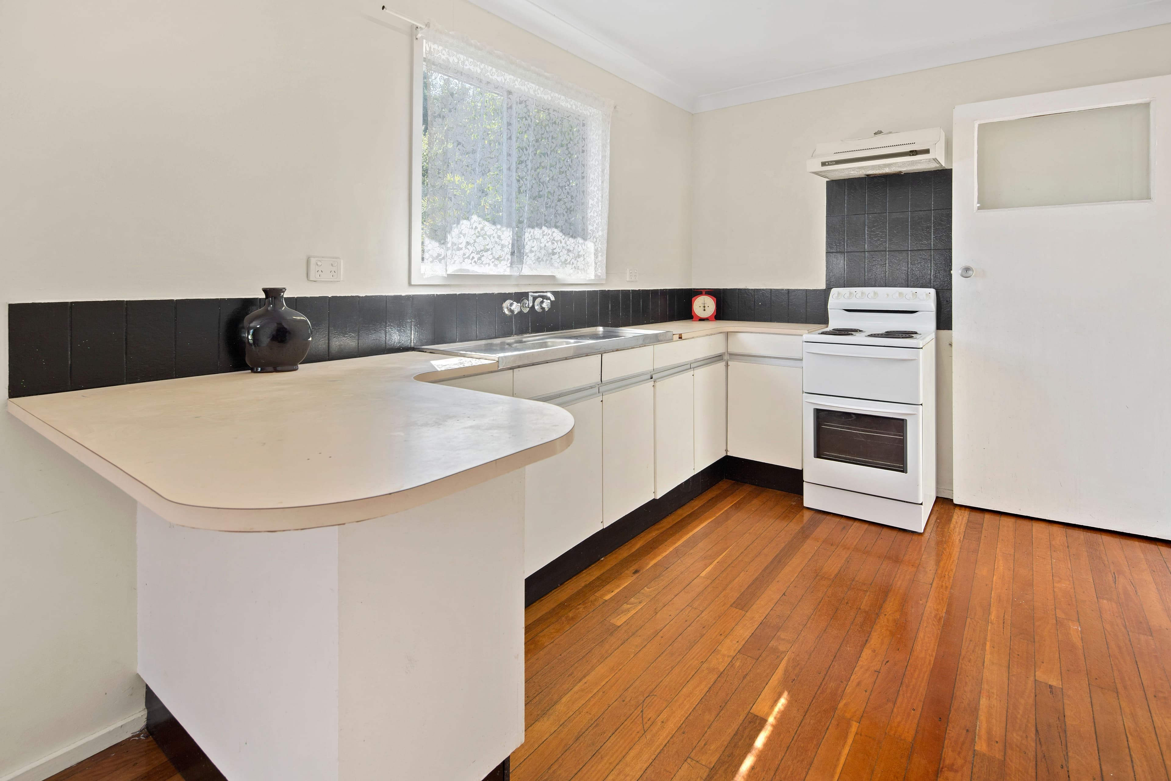 37 Buccleugh Street, Moffat Beach QLD 4551, Moffat Beach - Thumbnail 6
