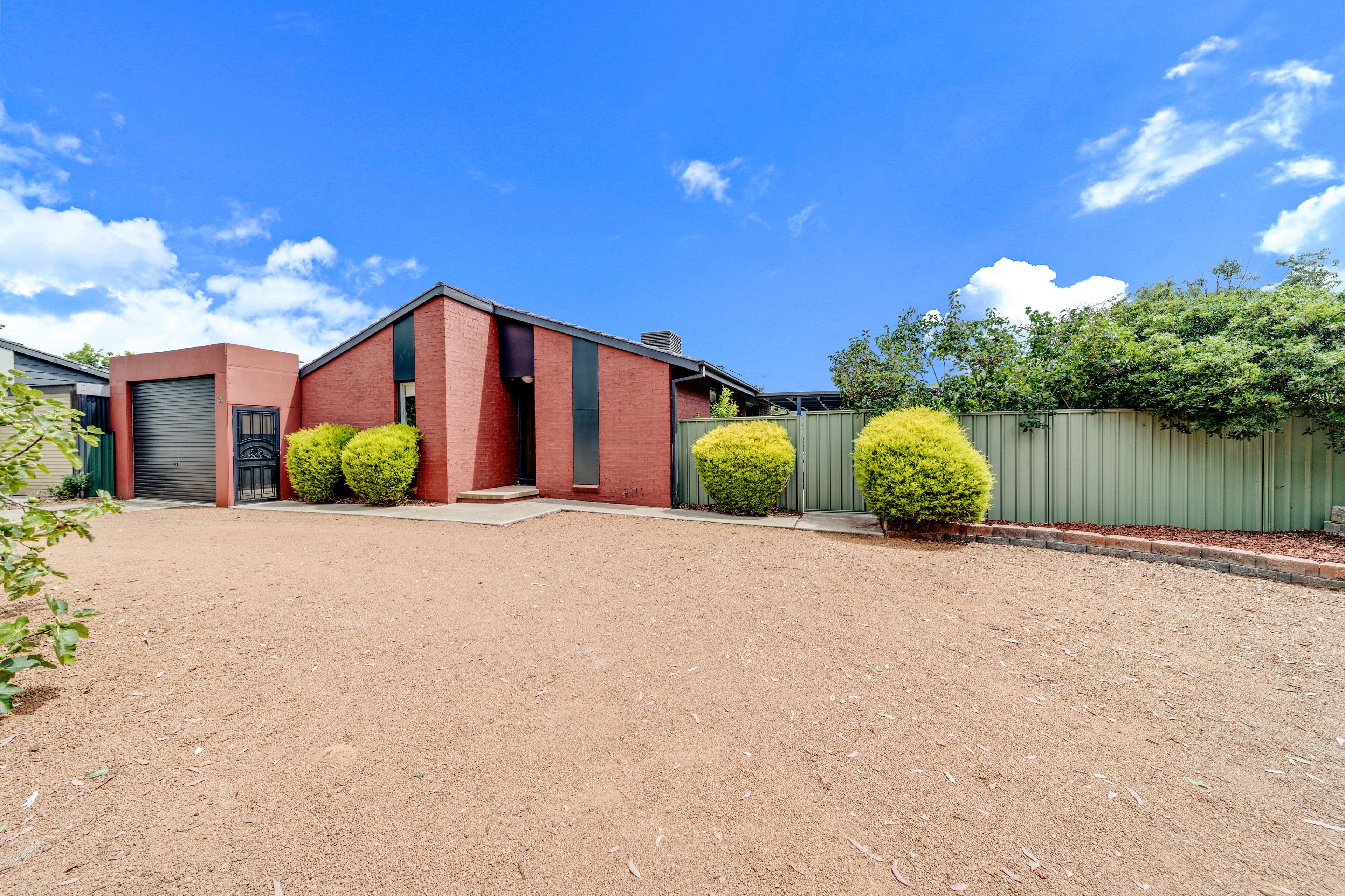 21 Darby Street, Kaleen ACT 2617, Kaleen - Thumbnail 2