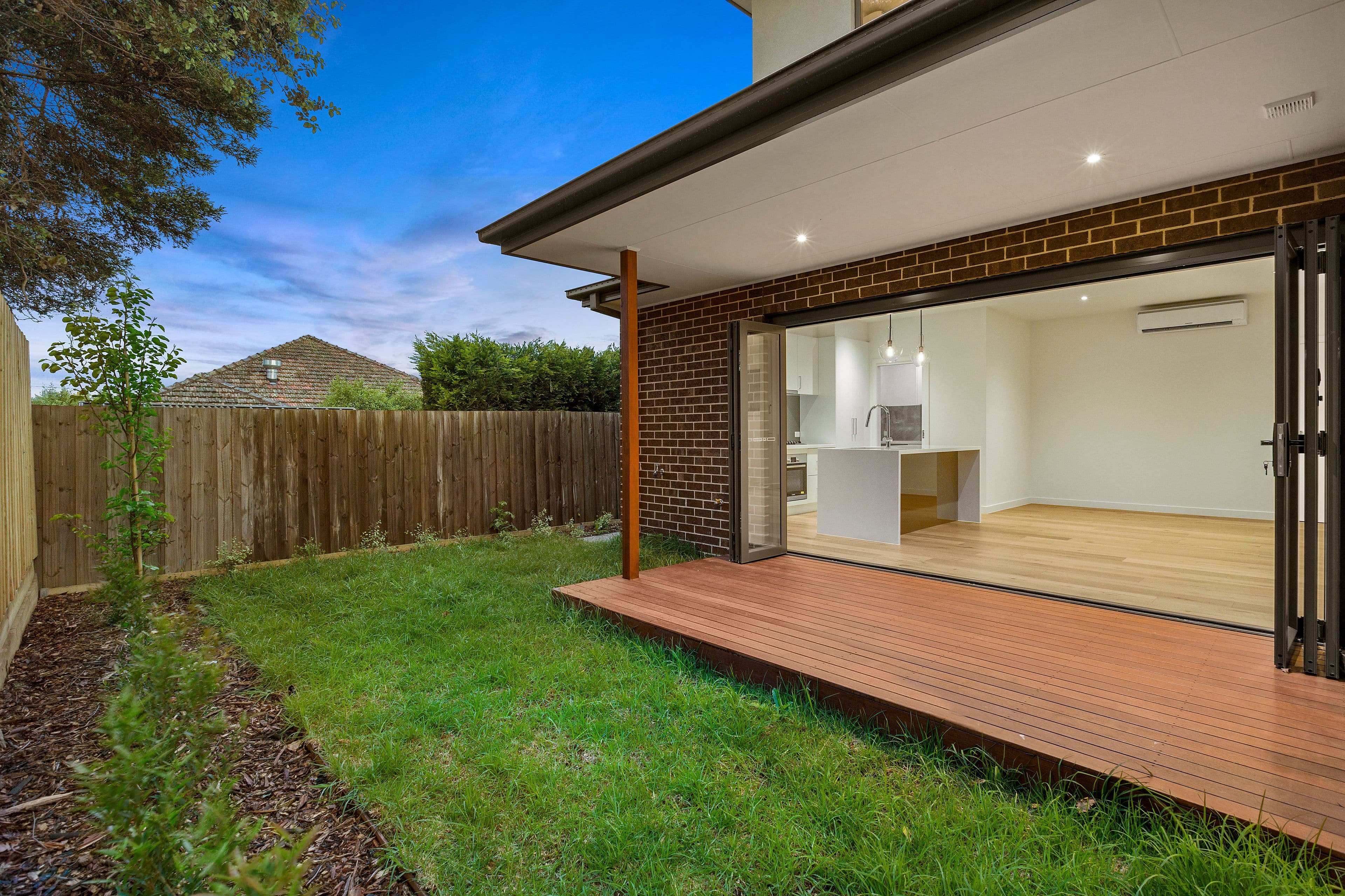 39 Koonung Road, Blackburn North VIC 3130, Blackburn North - Thumbnail 8