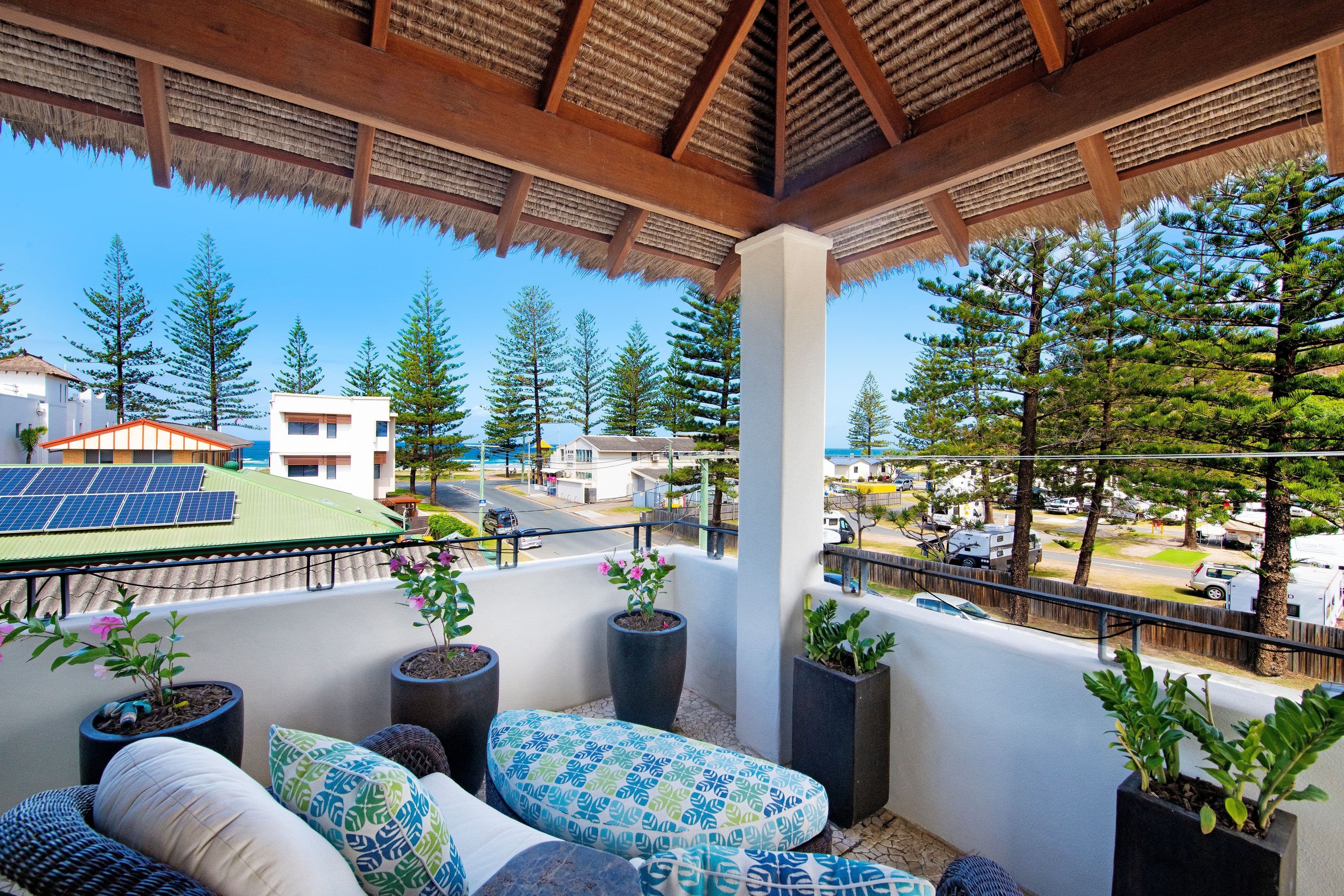 9 Hythe Street, Miami QLD 4220, Miami - Thumbnail 3