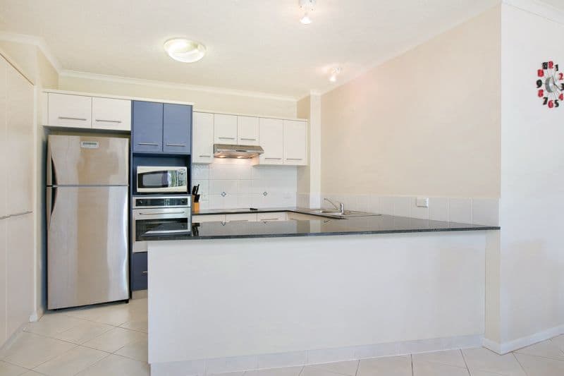 275 Esplanade, CAIRNS NORTH QLD 4870, Cairns North - Thumbnail 4