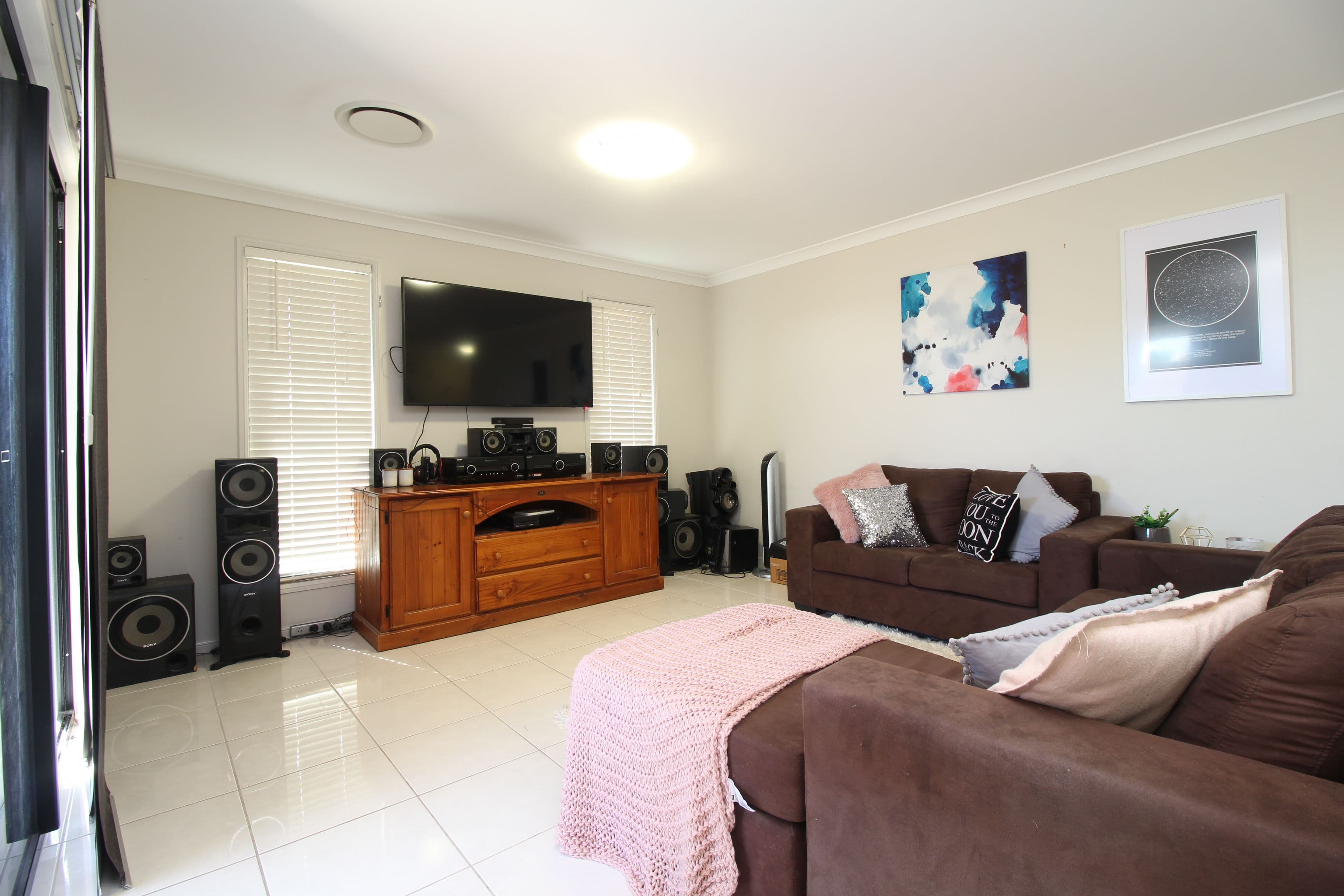 4 Parkway Street, Emerald QLD 4720, Emerald - Thumbnail 4