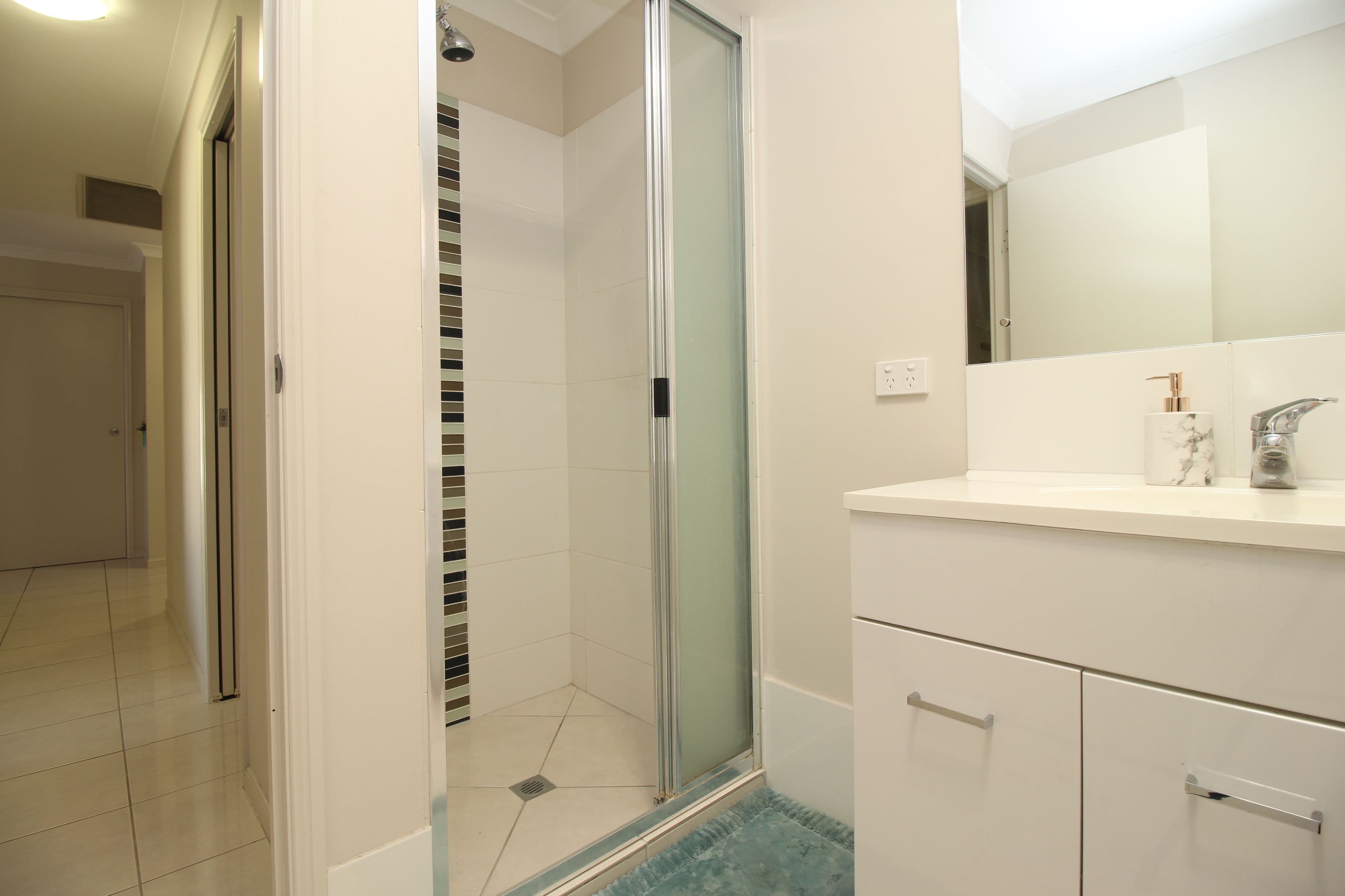 4 Parkway Street, Emerald QLD 4720, Emerald - Thumbnail 8