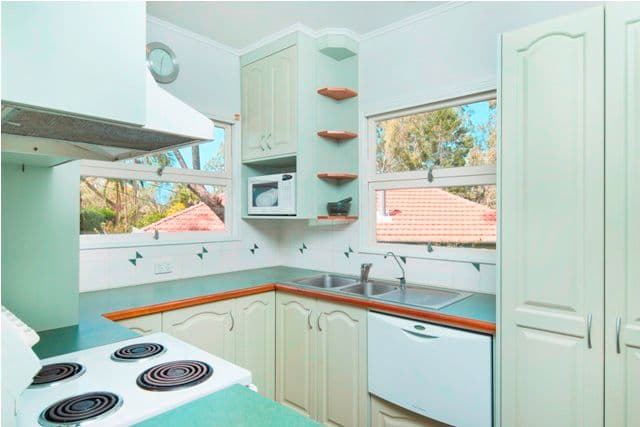 186 Jerrang Street, INDOOROOPILLY QLD 4068, Indooroopilly - Thumbnail 5