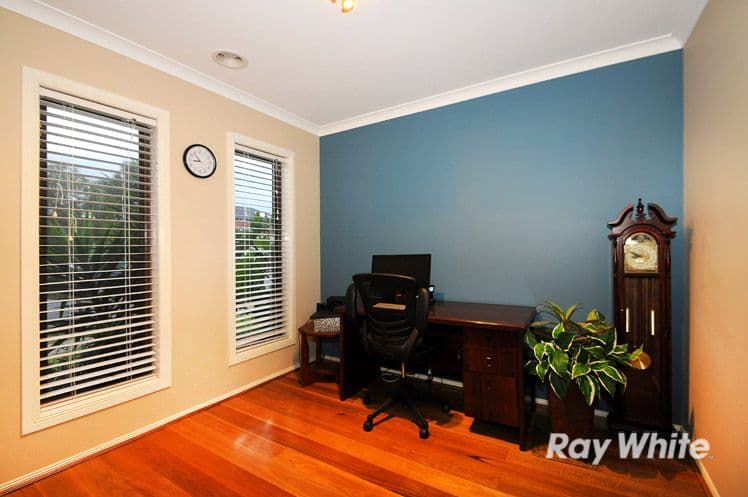 4 Alysha Avenue, Lyndhurst VIC 3975, Lyndhurst - Thumbnail 2