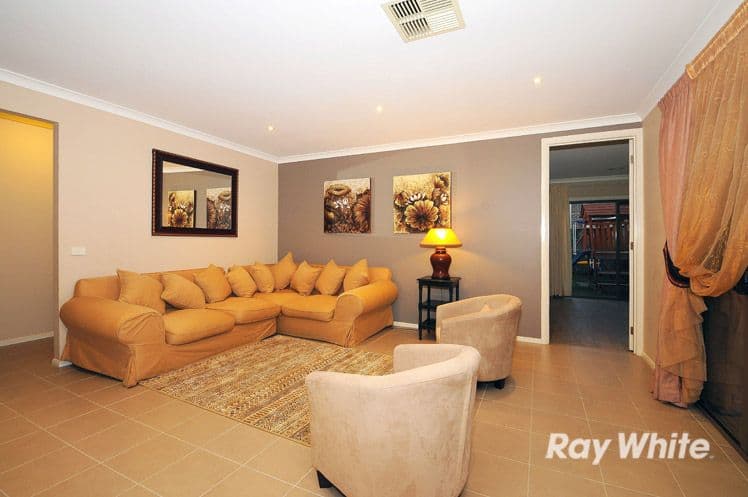 4 Alysha Avenue, Lyndhurst VIC 3975, Lyndhurst - Thumbnail 5
