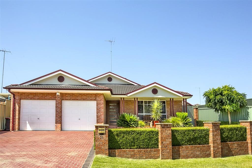 31 Butcherbird Place, Glenmore Park - Image 1