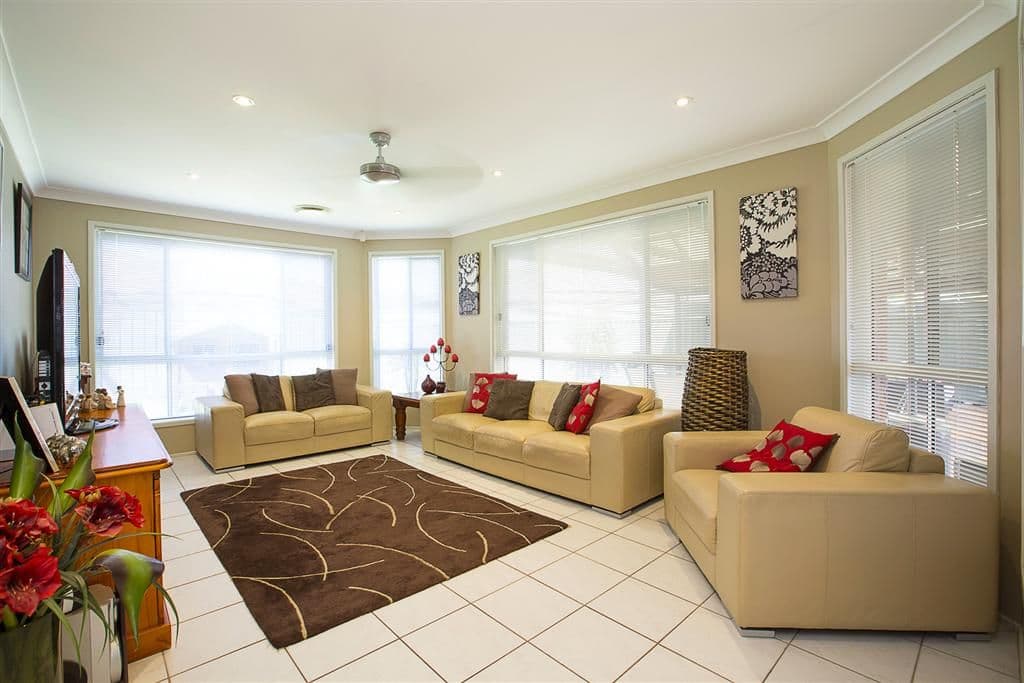 31 Butcherbird Place, Glenmore Park - Thumbnail 3