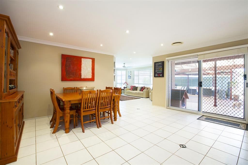 31 Butcherbird Place, Glenmore Park - Thumbnail 5