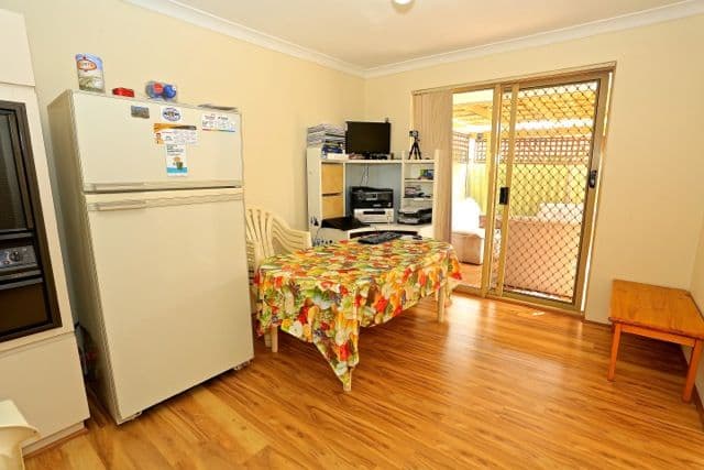 40 Camden Street, DIANELLA WA 6059, Dianella - Thumbnail 2