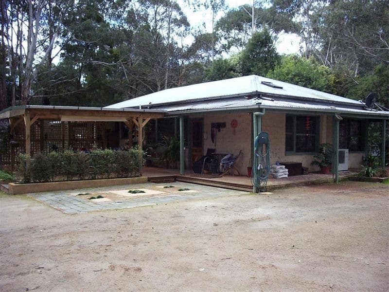 45  Forest Road, FLOWERDALE VIC 3717, Flowerdale - Thumbnail 7