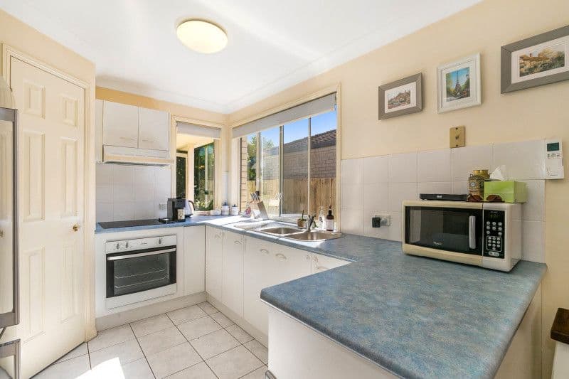 19 Chapman Place, Oxley QLD 4075, Oxley - Thumbnail 2