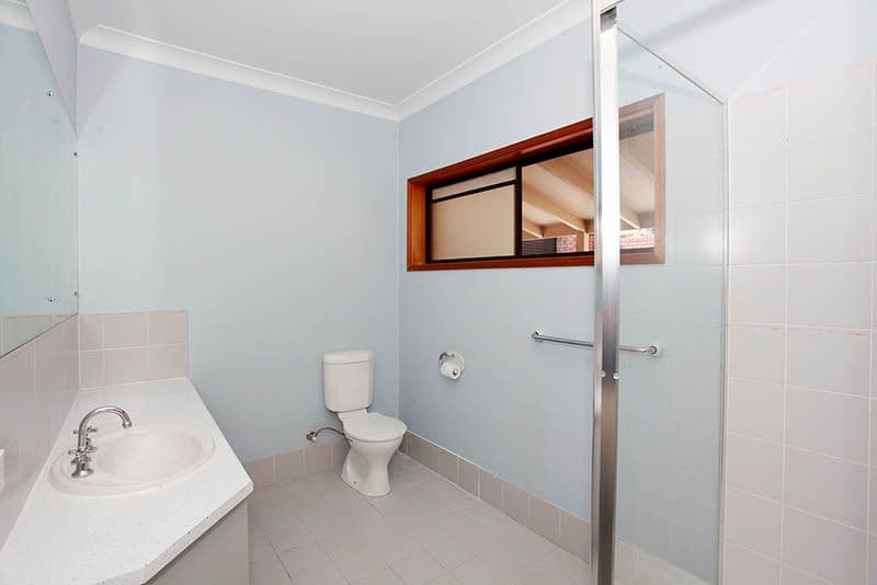 2 Bowles Court, MOUNT OMMANEY QLD 4074, Mount Ommaney - Thumbnail 7