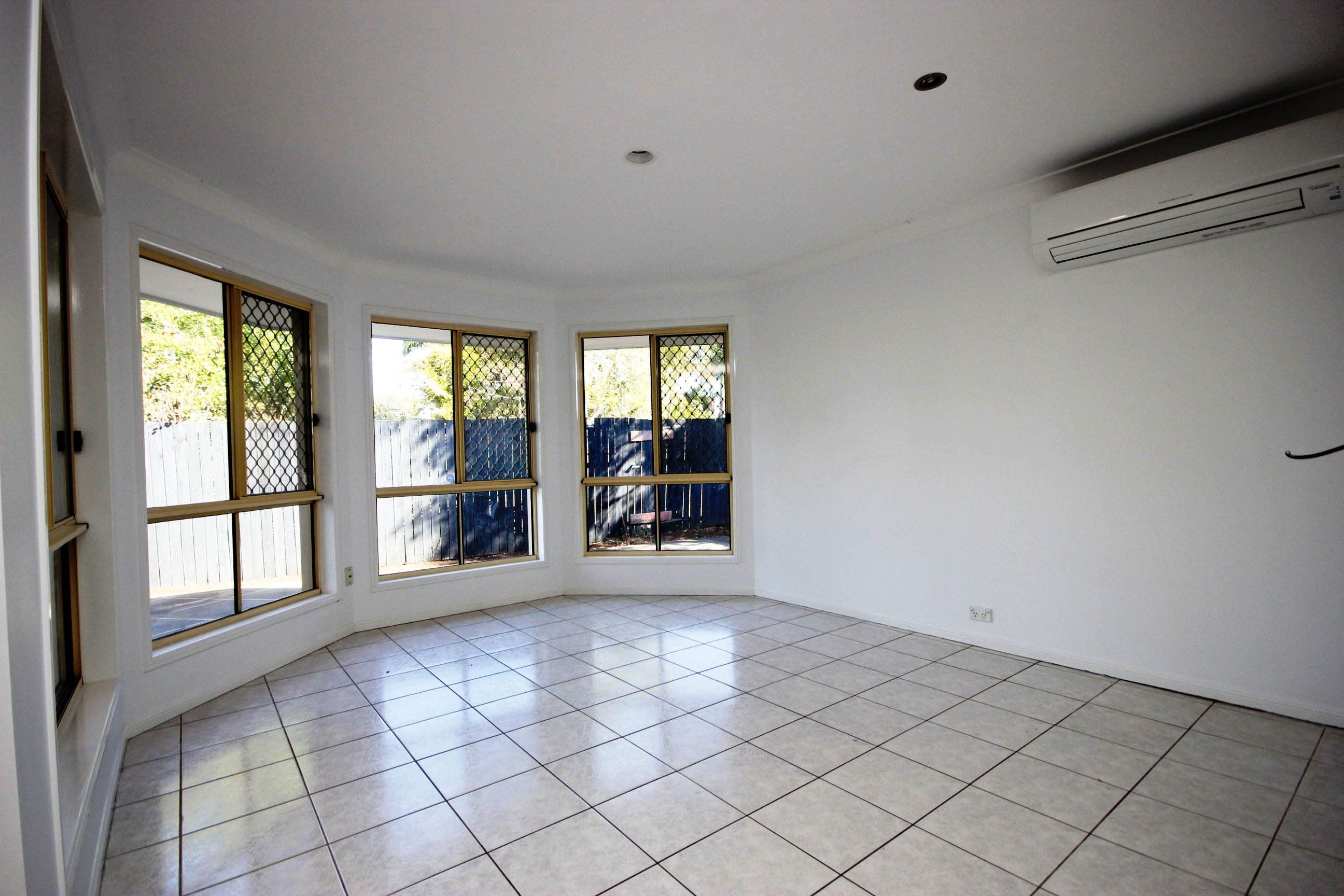 143 Monterey Keys Drive, Helensvale QLD 4212, Helensvale - Thumbnail 4