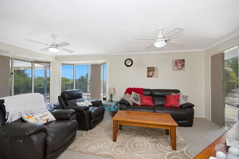 44 Whispering Valley Drive, Richmond Hill - Thumbnail 5