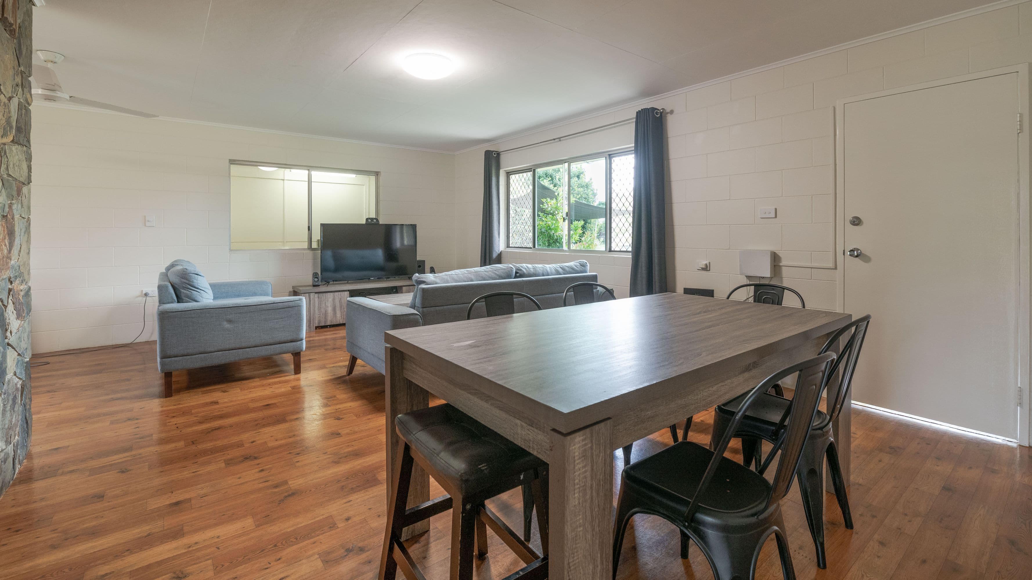 12 Satinay Close, Manoora, QLD 4870, Manoora - Thumbnail 2