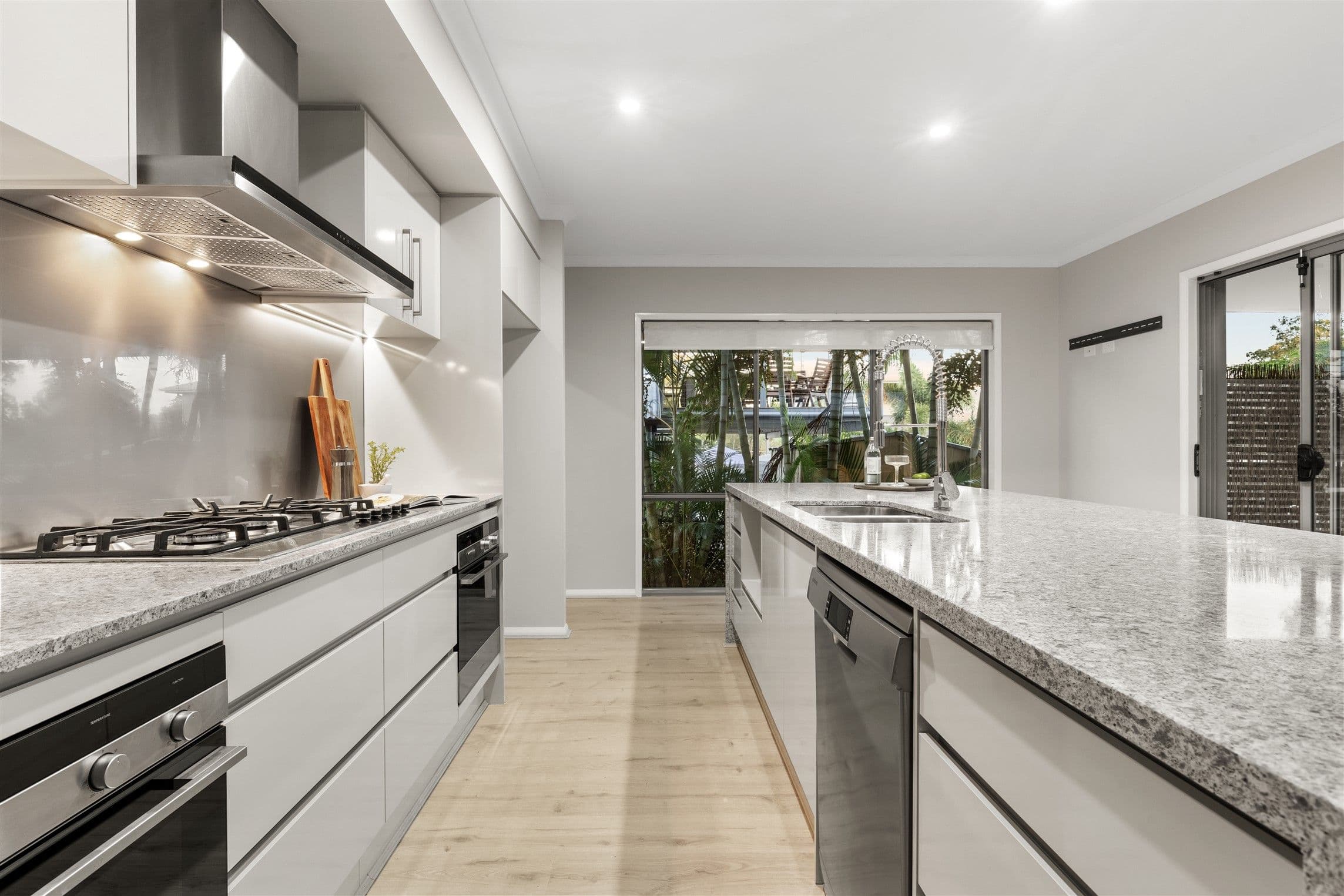 10 Araluen Street, Kedron QLD 4031, Kedron - Thumbnail 4