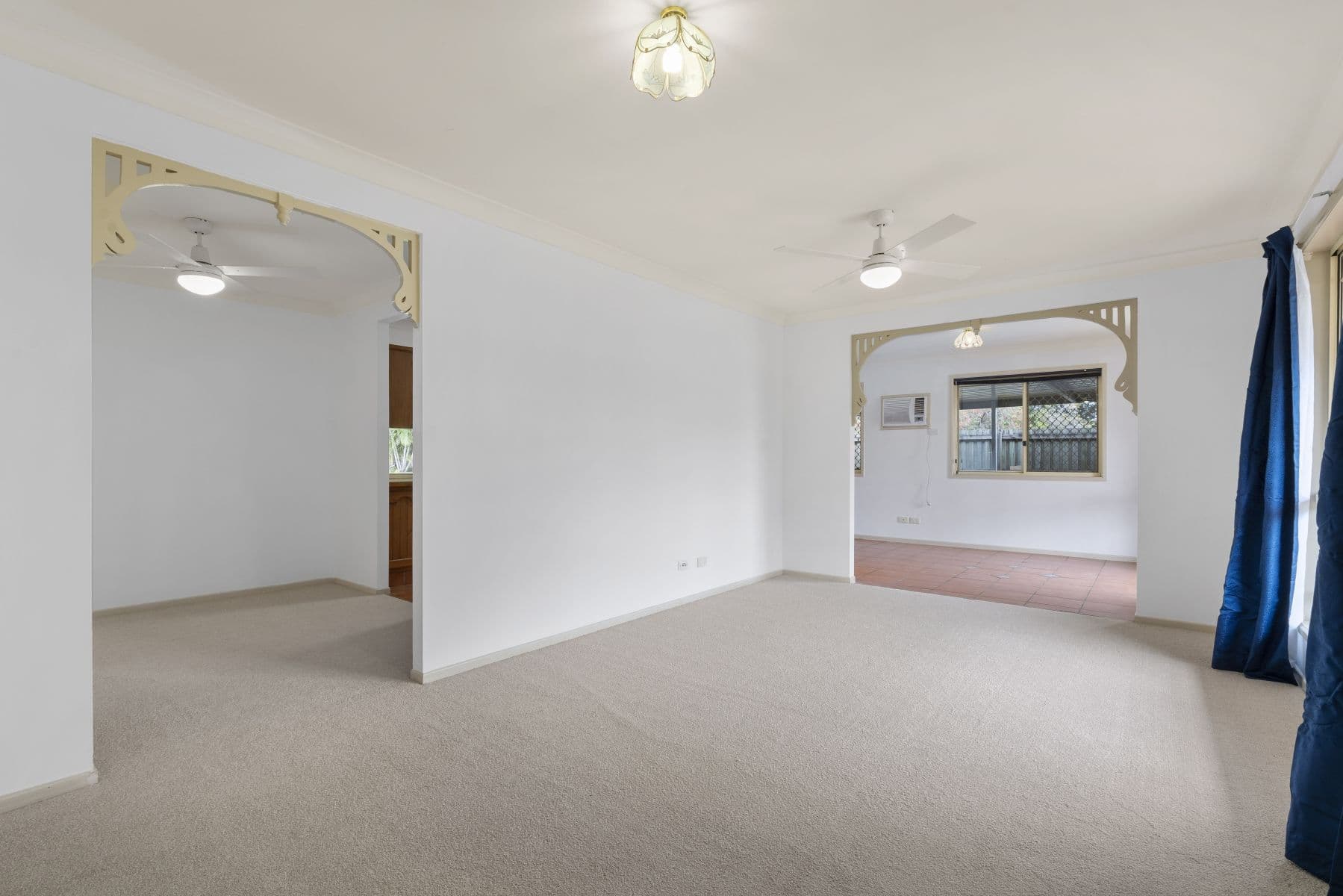 59 Cresthaven Drive, Morayfield QLD 4506, Morayfield - Thumbnail 2