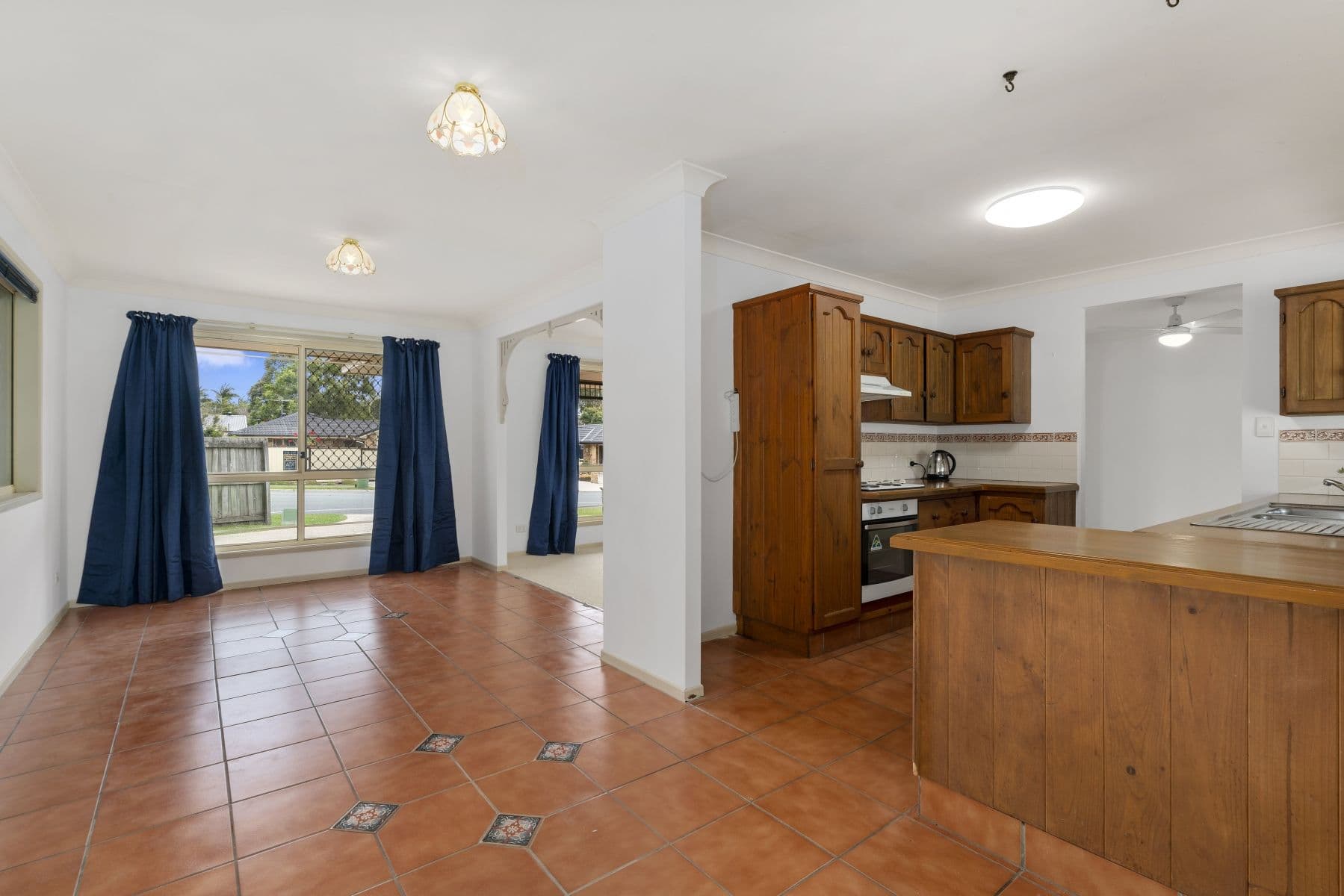 59 Cresthaven Drive, Morayfield QLD 4506, Morayfield - Thumbnail 8