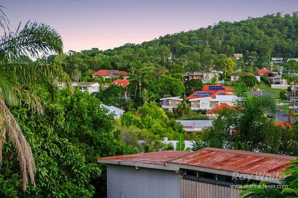 16 Waller Street, Mount Gravatt QLD 4122, Mount Gravatt - Thumbnail 2