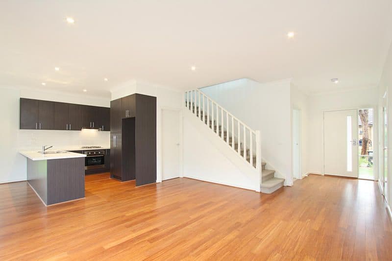 112 Wellington Road, CLAYTON VIC 3168, Clayton - Thumbnail 2