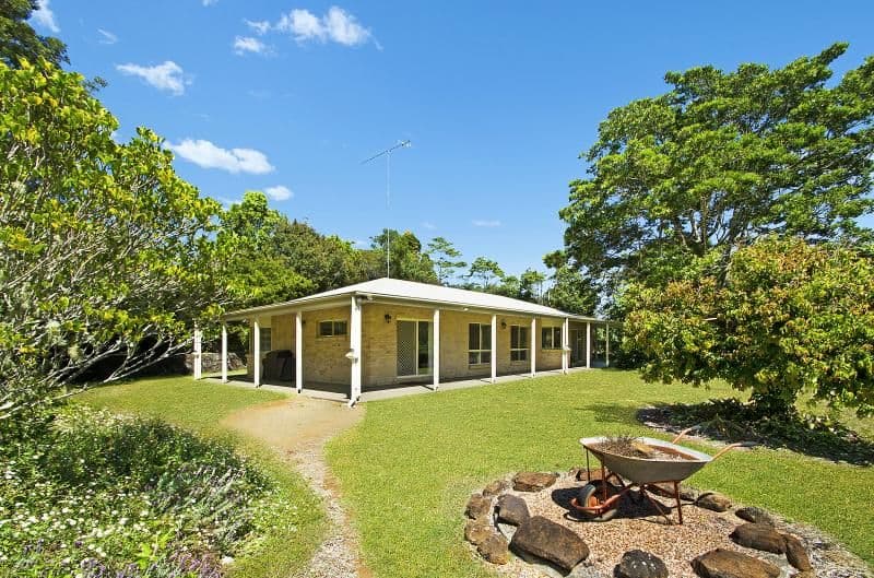 61 Burgess Avenue, MALENY QLD 4552, Maleny - Image 1
